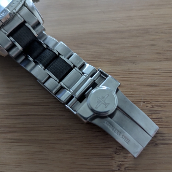 ESQ Aerodyne Black and Silver Men's Watch - Picture 4 of 12